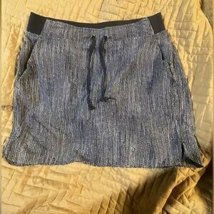 ATHLETA Women's Lightweight Stretch In Skirt Skort Blue athleisure tenniscore